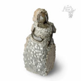 Kilala Malola: socha Žena v šatech | Kamenné sochy na prodej
