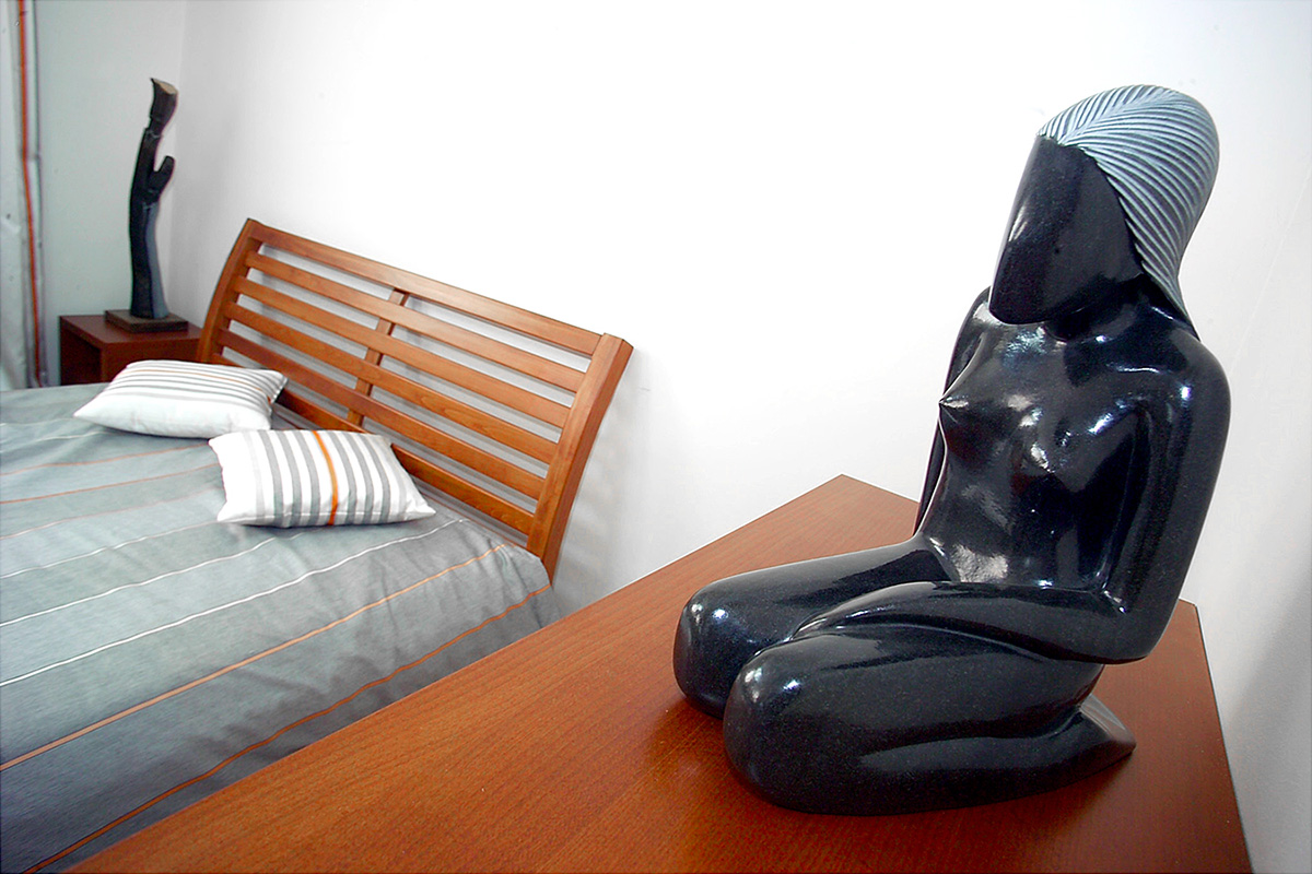 Sochy do interiéru - originální kamenné sochy do bytu