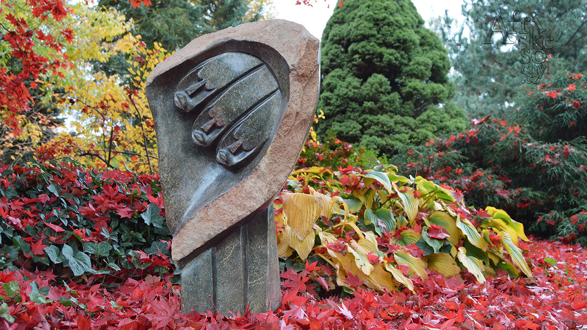 Originální zahradní dekorace - kamenné sošky